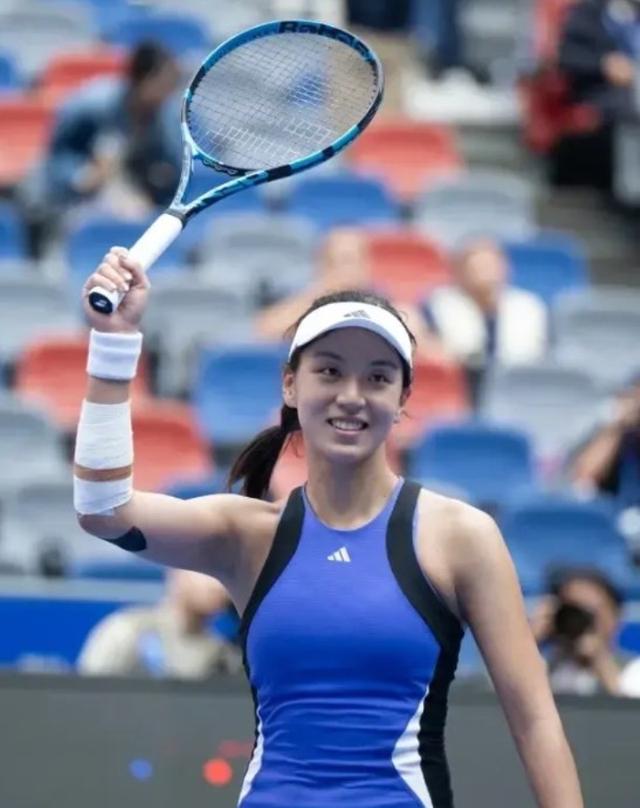 表现突出的 表现突出的