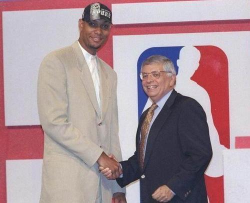 西女排如何 西女排如何